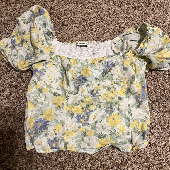 Abercrombie & Fitch Floral Linen-Blend Puff Sleeve Top - Picture 2 of 3